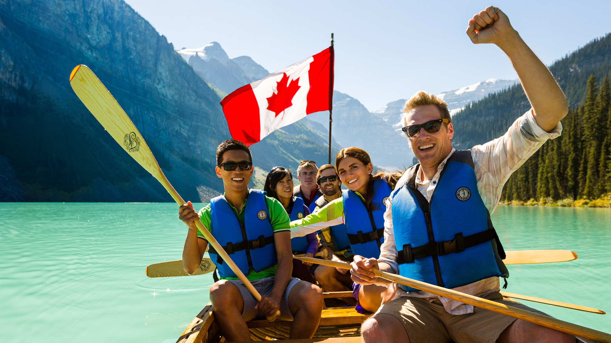 Luxury group tours to Canada